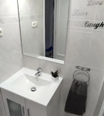 Apartament Turisstiko Playa Carvajal